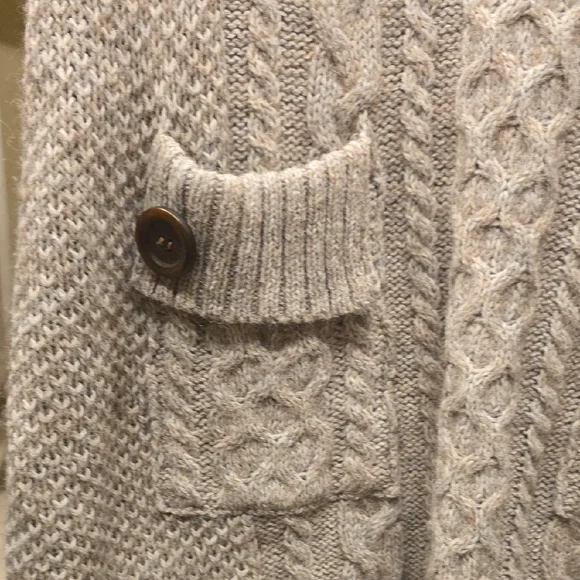 Yvos Cozy Cable Knit Short Sleeve Sweater Dress 79% Acrylic, 30% Alpaca. - Picture 5 of 16